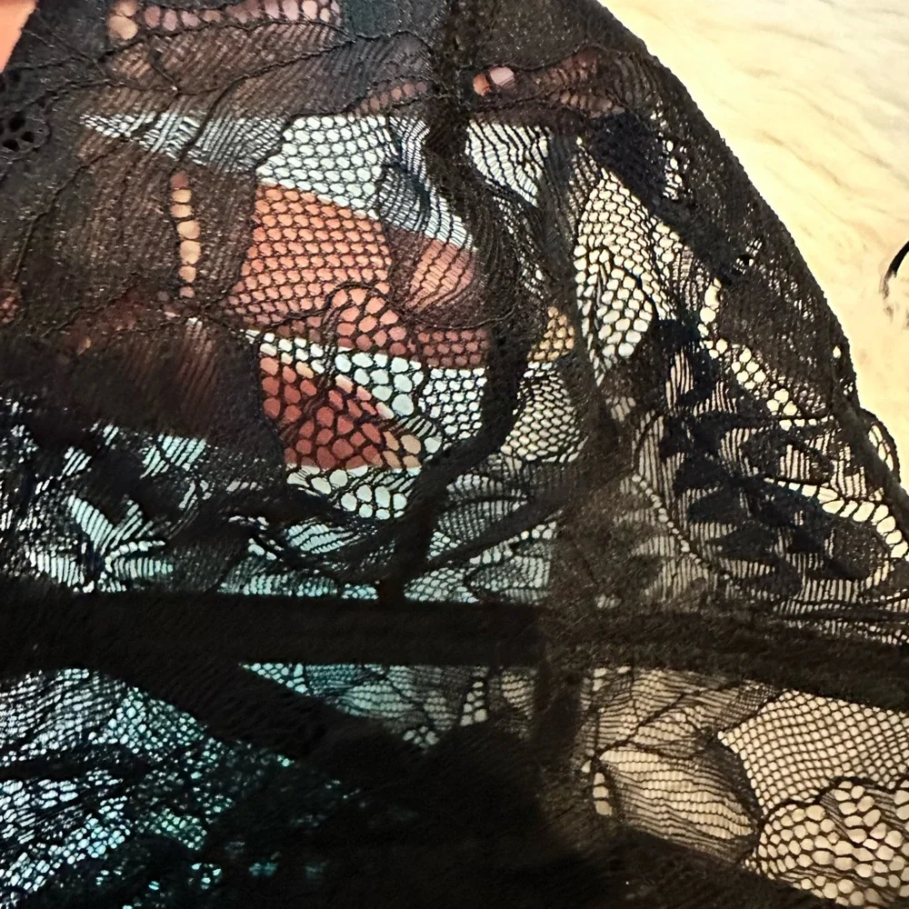 NWT! FREE PEOPLE EVERYDAY LACE BUNDLE